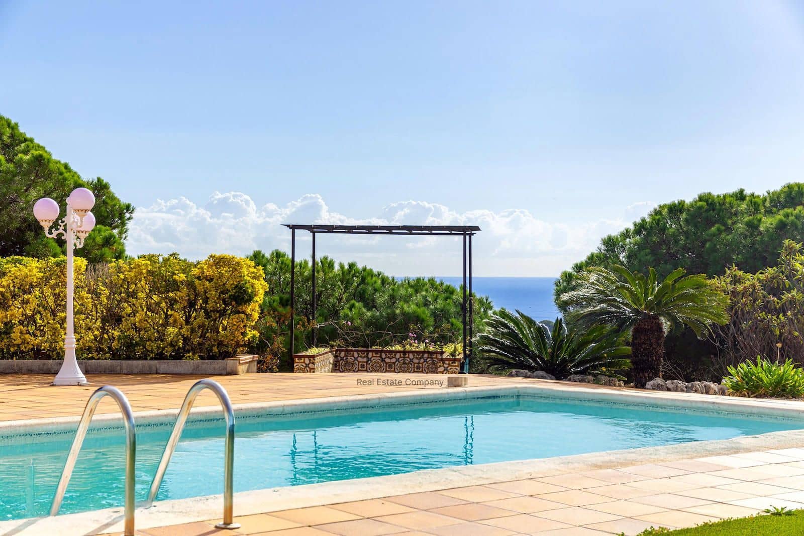 3 bedroom Villa for sale in Mataro with pool garage - € 985,000 (Ref: 9402563)