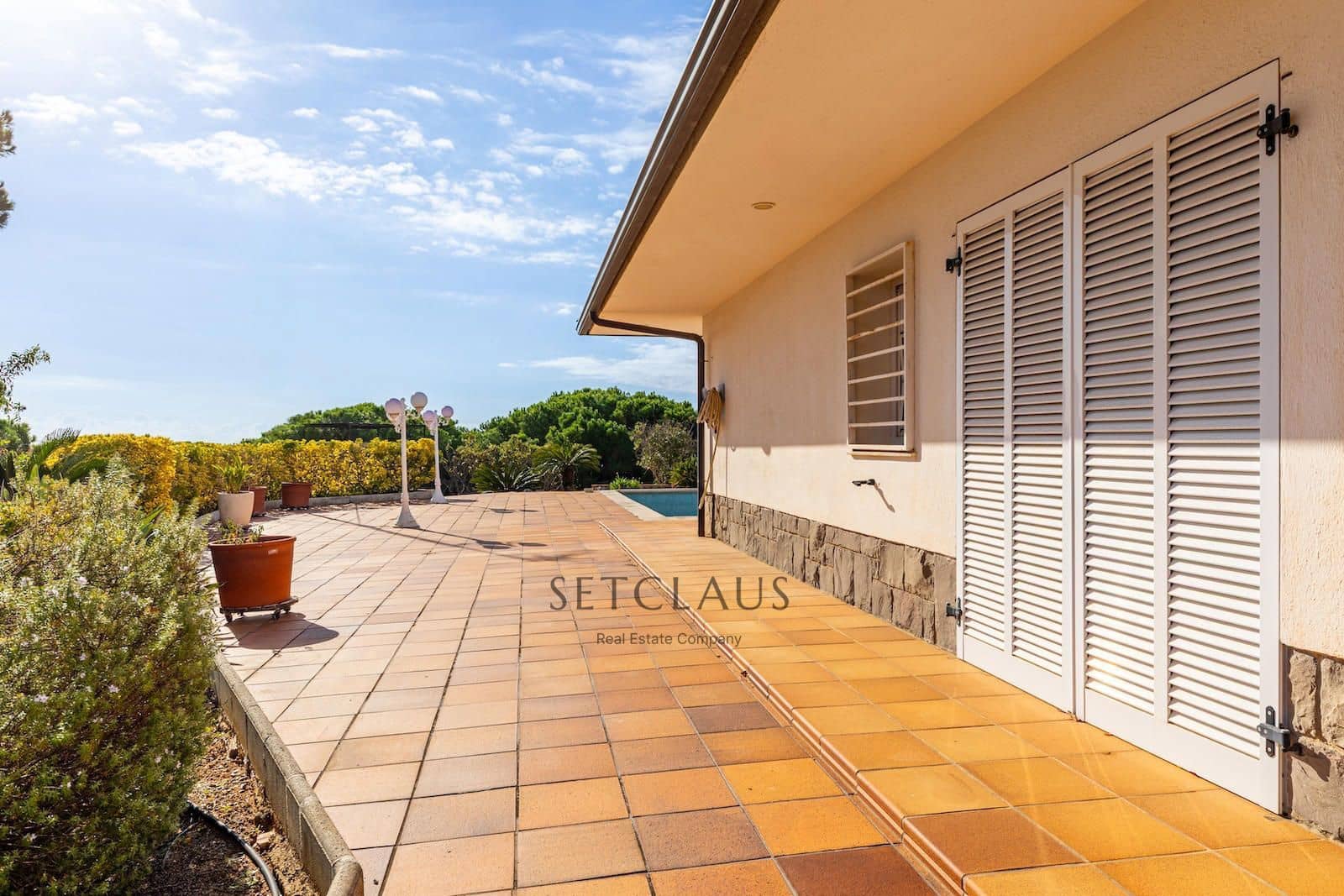 3 bedroom Villa for sale in Mataro with pool garage - € 985,000 (Ref: 9402563)