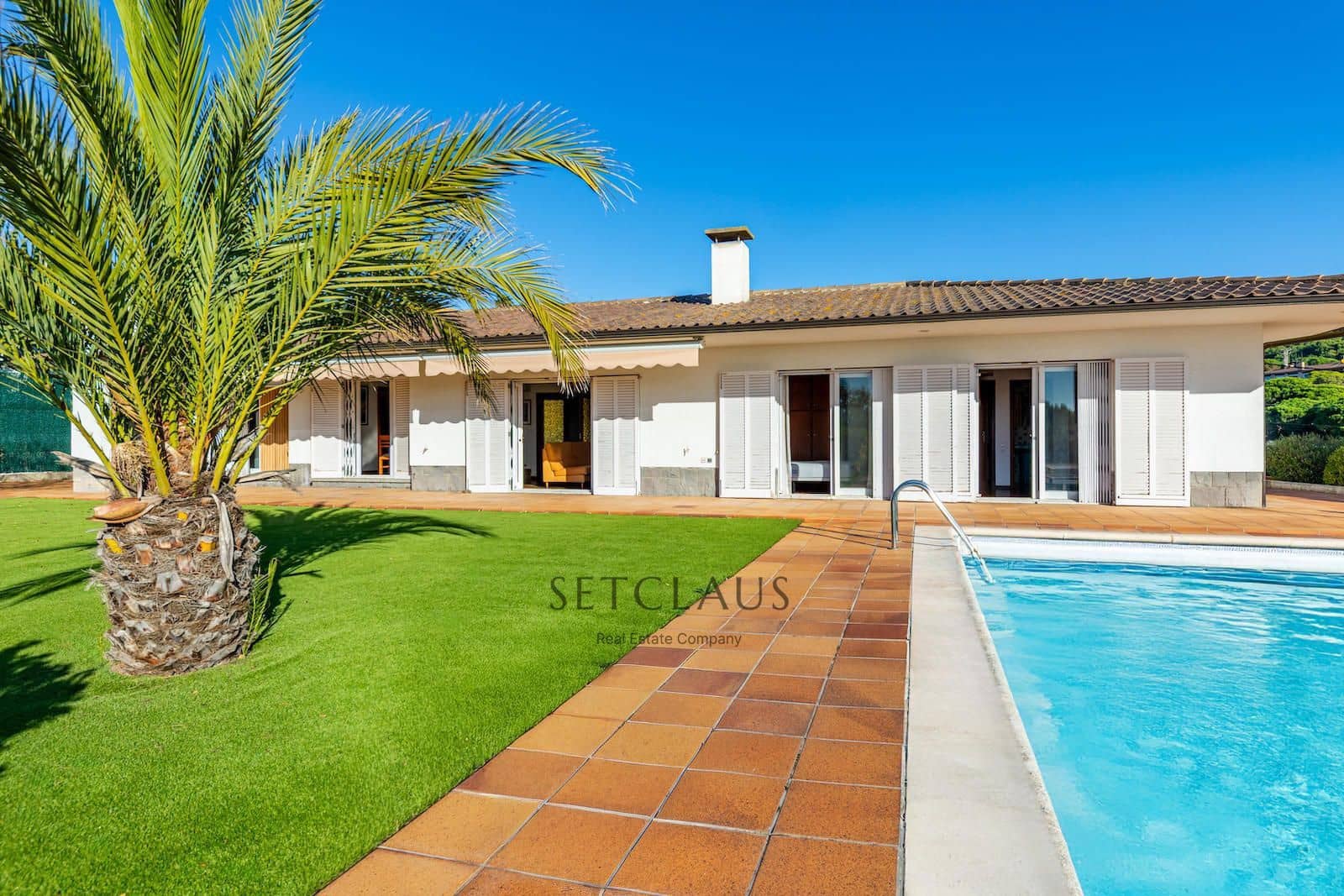 3 bedroom Villa for sale in Mataro with pool garage - € 985,000 (Ref: 9402563)
