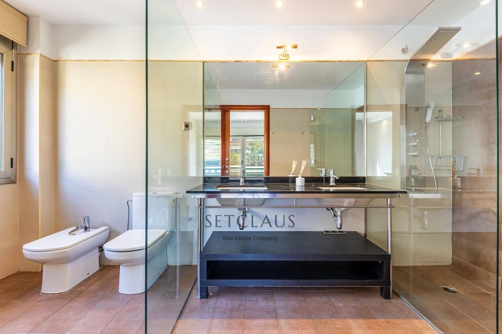 7 bedroom Villa for sale in Alella with pool garage - € 1,200,000 (Ref: 9405888)