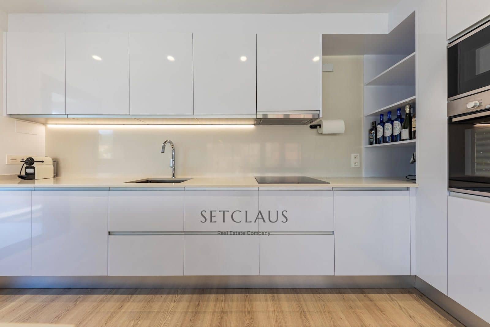 2 soveværelse Lejlighed til salg i El Masnou med swimmingpool - € 590.000 (Ref: 9420479)