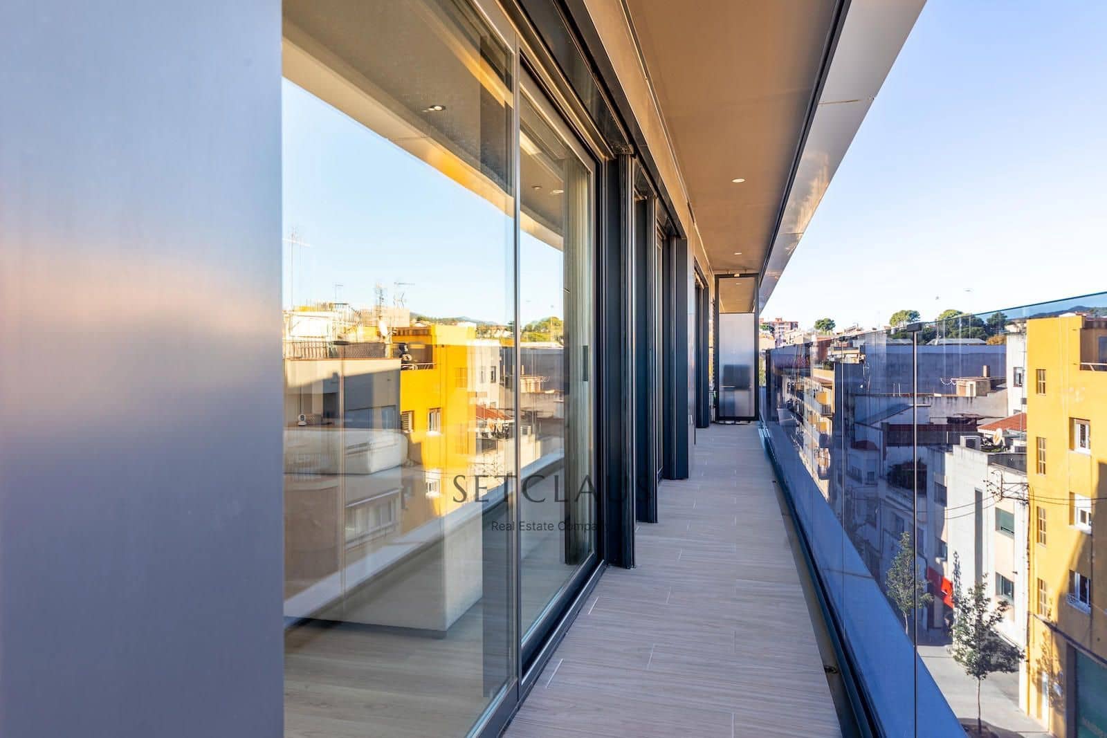 2 soveværelse Lejlighed til salg i El Masnou med swimmingpool - € 590.000 (Ref: 9420479)