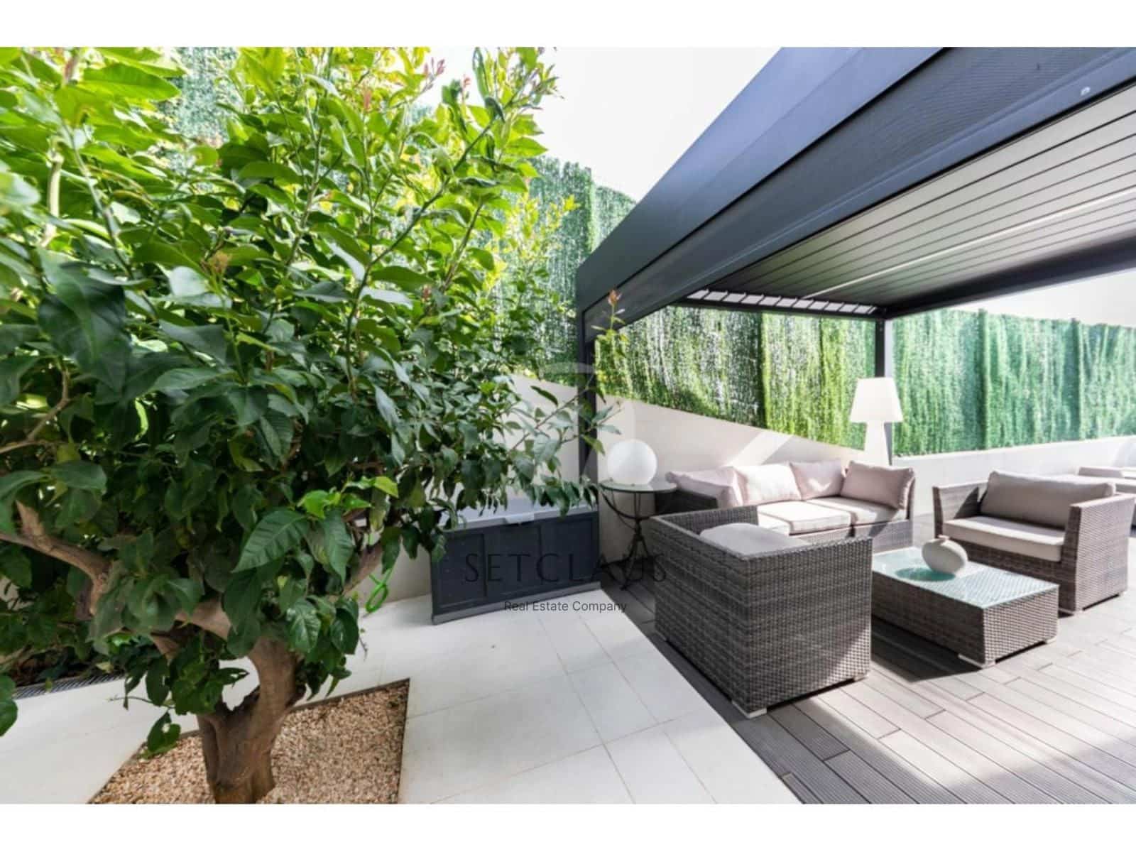 5 sypialnia Willa do wynajęcia w Teia z basenem garażem - 8 000 € (Ref: 9428698)