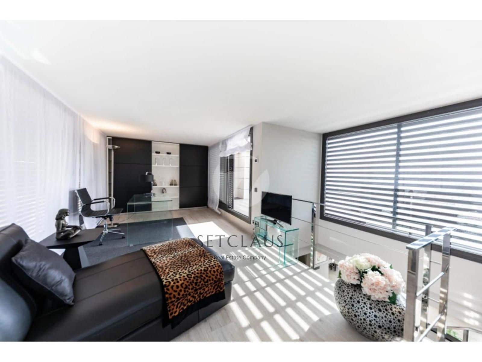 5 sypialnia Willa do wynajęcia w Teia z basenem garażem - 8 000 € (Ref: 9428698)