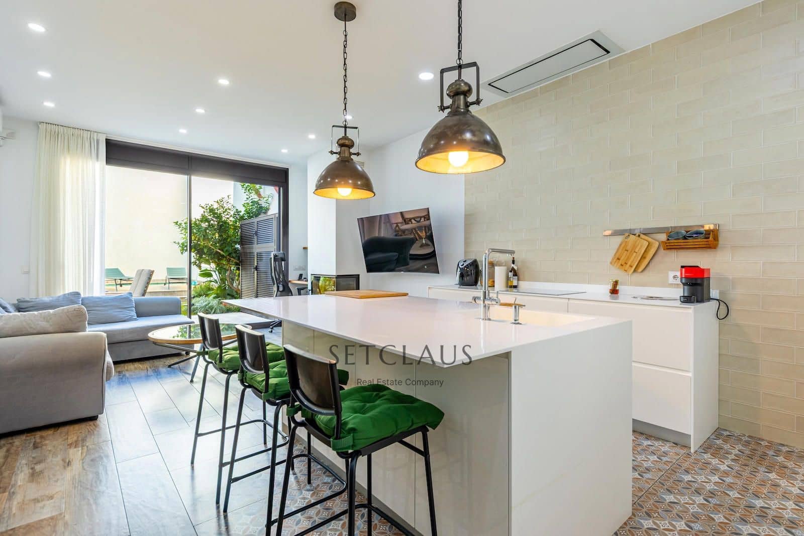 3 bedroom Villa for sale in Mataro with pool garage - € 775,000 (Ref: 9436451)