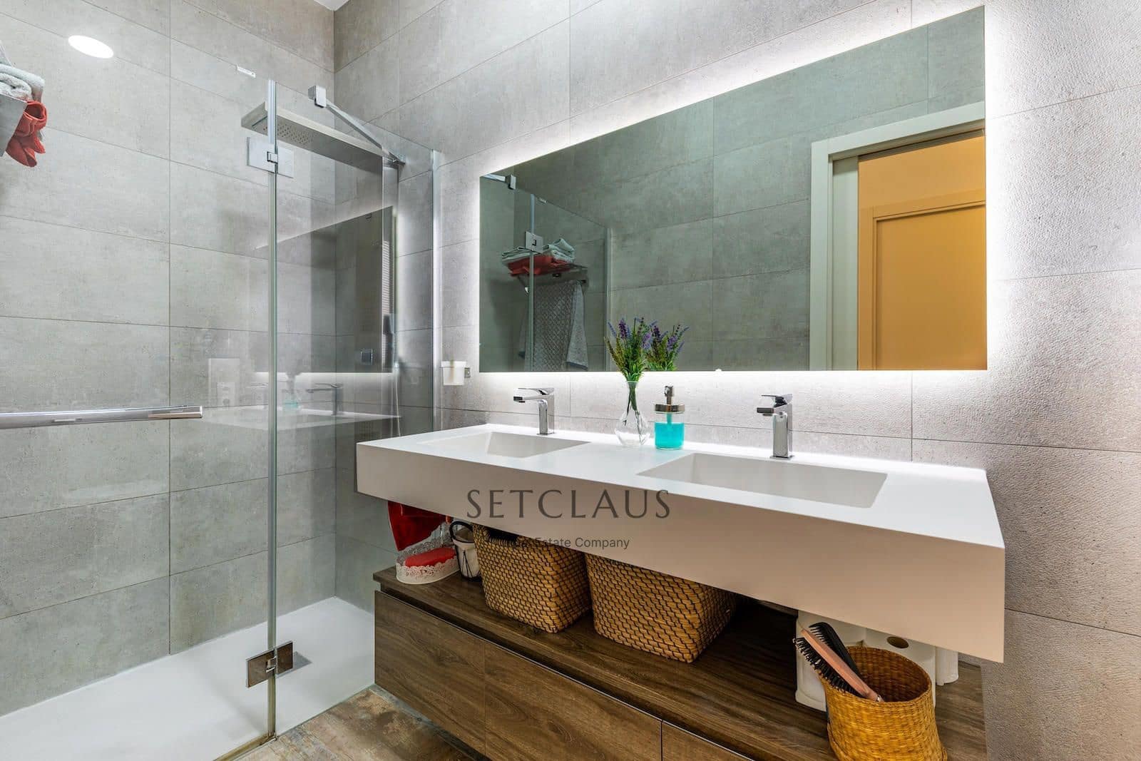 3 bedroom Villa for sale in Mataro with pool garage - € 775,000 (Ref: 9436451)