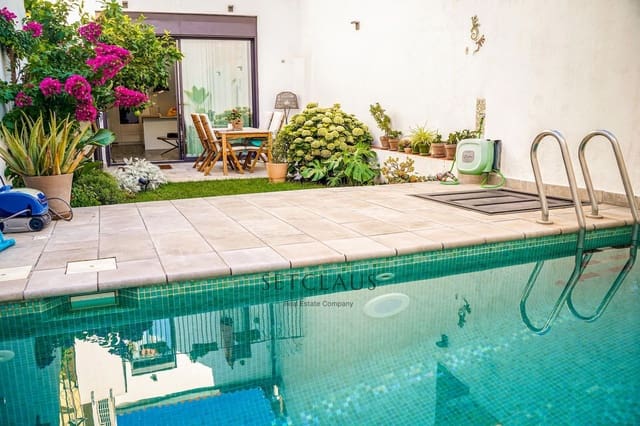 3 bedroom Villa for sale in Mataró with pool garage - € 775,000 (Ref: 9436451)