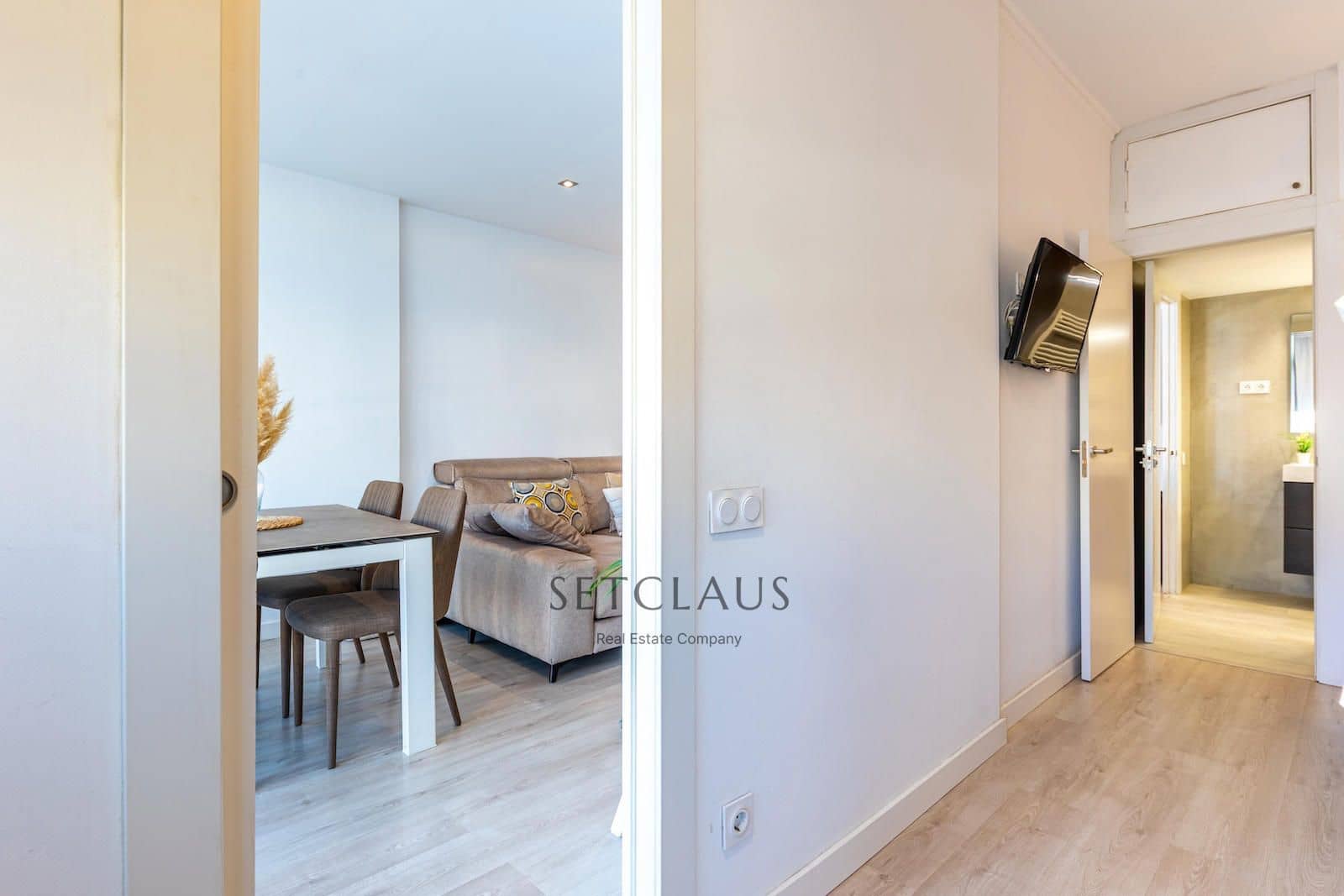 3 soveværelse Lejlighed til salg i Barcelona by - € 399.000 (Ref: 9436452)