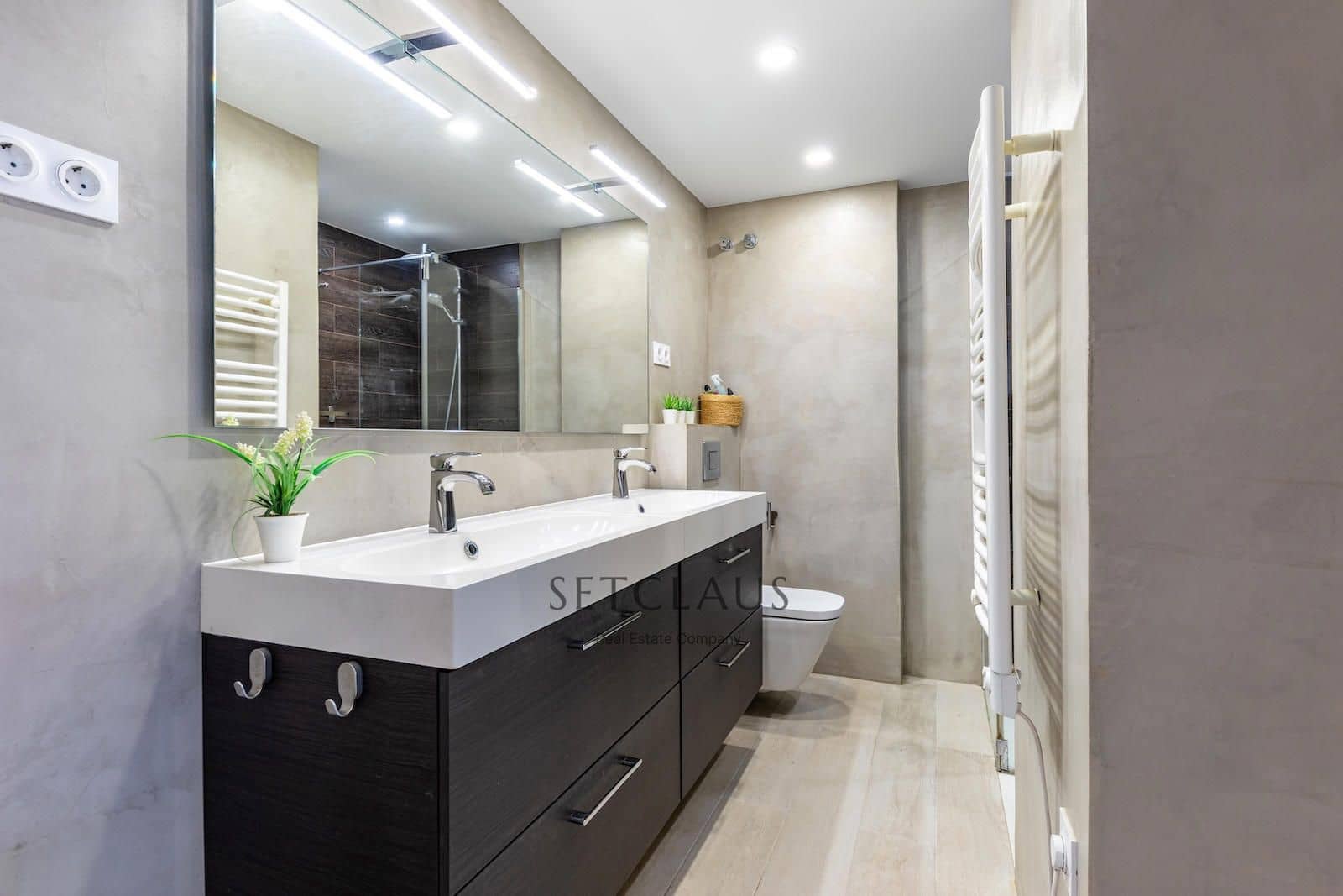 3 soveværelse Lejlighed til salg i Barcelona by - € 399.000 (Ref: 9436452)