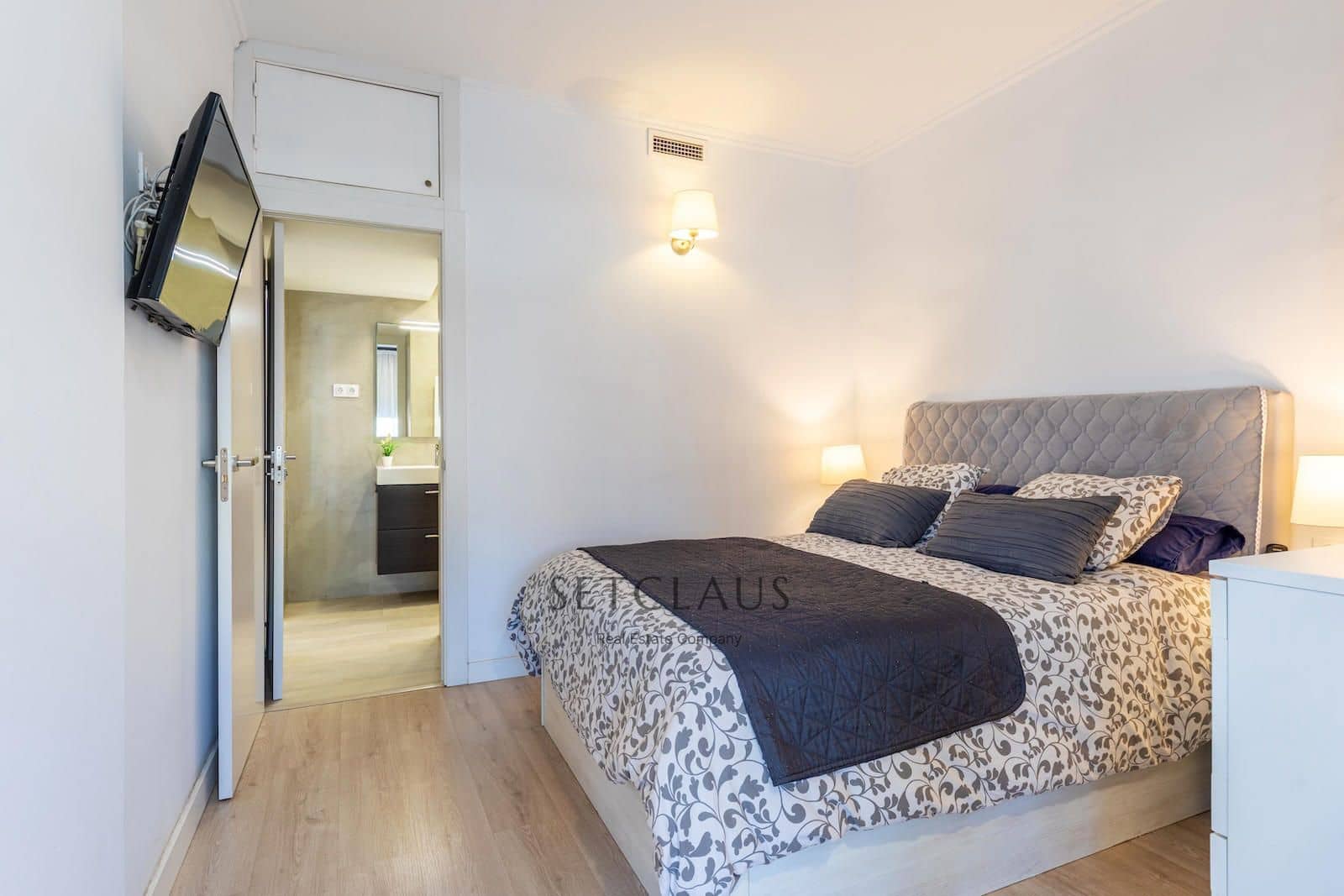 3 soveværelse Lejlighed til salg i Barcelona by - € 399.000 (Ref: 9436452)