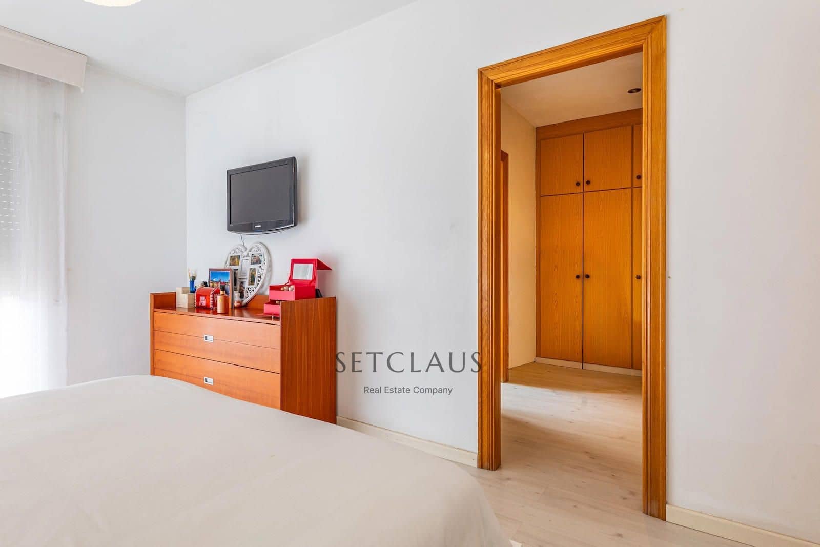 4 soveværelse Byhus til salg i Tiana med swimmingpool - € 699.000 (Ref: 9436453)