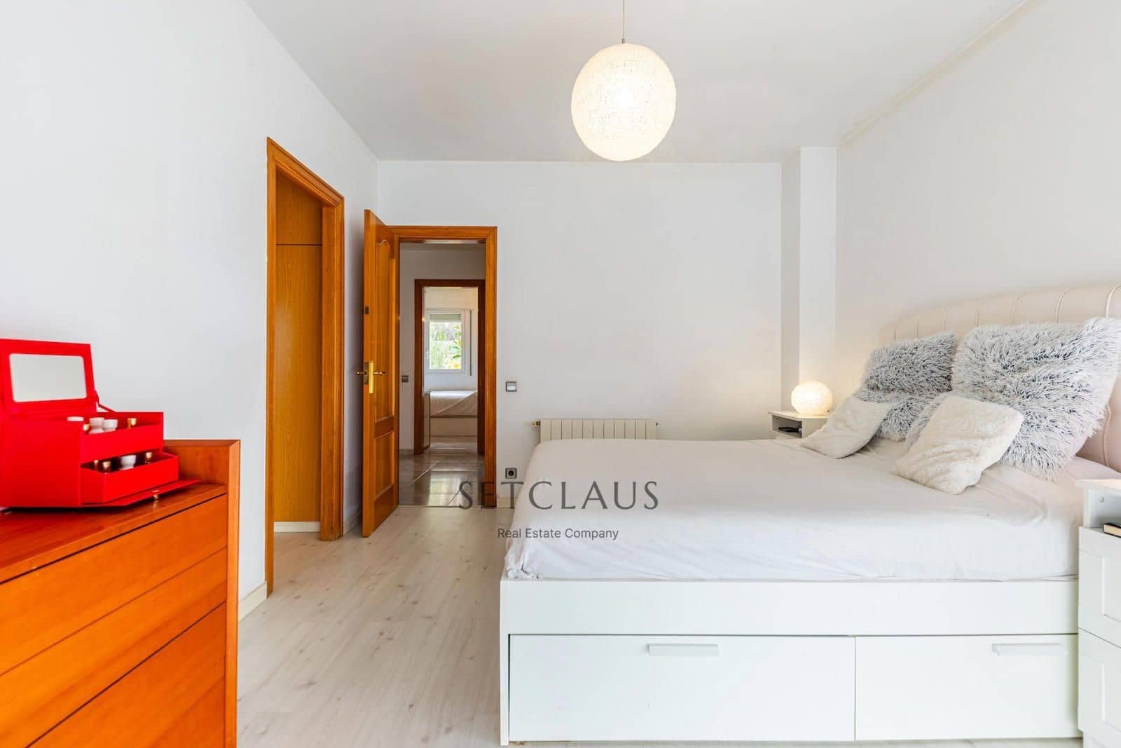 4 soveværelse Byhus til salg i Tiana med swimmingpool - € 699.000 (Ref: 9436453)