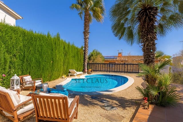 4 soveværelse Byhus til salg i Tiana med swimmingpool - € 699.000 (Ref: 9436453)