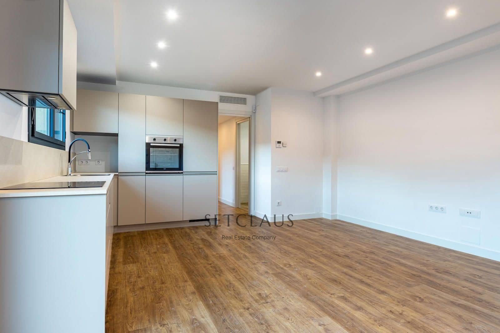 3 sypialnia Mieszkanie do wynajęcia w Teia z garażem - 1 600 € (Ref: 9438616)