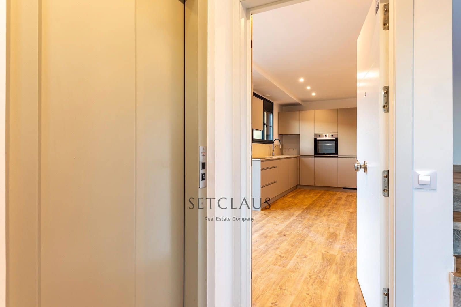 3 sypialnia Mieszkanie do wynajęcia w Teia z garażem - 1 600 € (Ref: 9438616)