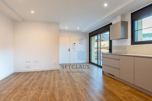 3 bedroom Flat for rent in Teià with garage - € 1,600 (Ref: 9438616)