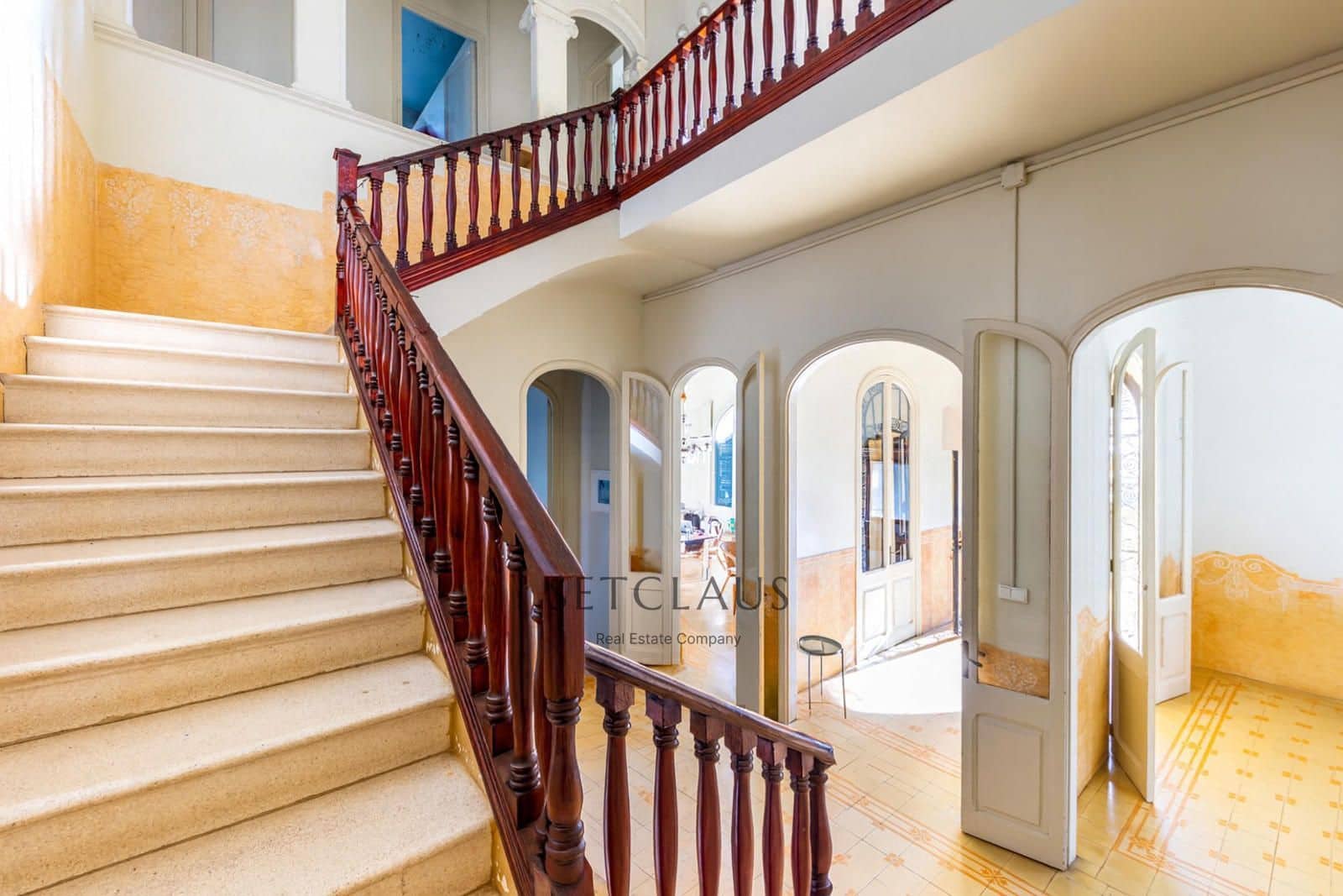 9 sypialnia Willa na sprzedaż w El Masnou z basenem garażem - 2 500 000 € (Ref: 9450579)