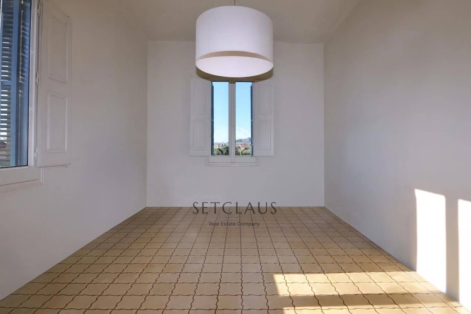 9 sypialnia Willa na sprzedaż w El Masnou z basenem garażem - 2 500 000 € (Ref: 9450579)