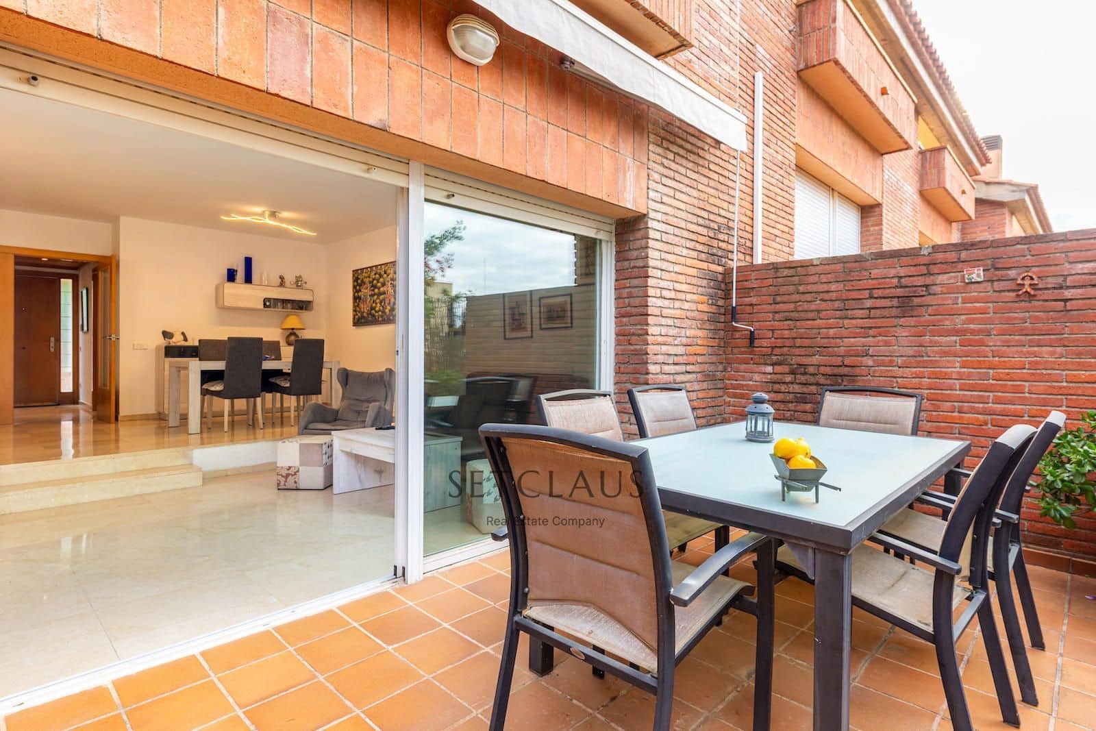 4 soverom Hus til salgs i Tiana med garasje - € 660 000 (Ref: 9450580)