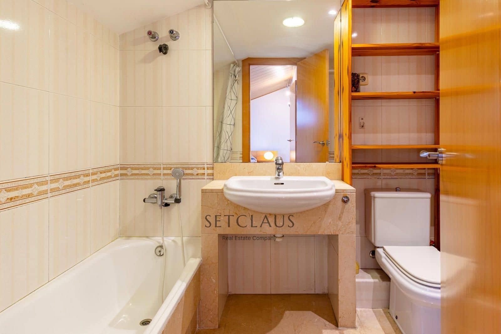 4 soverom Hus til salgs i Tiana med garasje - € 660 000 (Ref: 9450580)