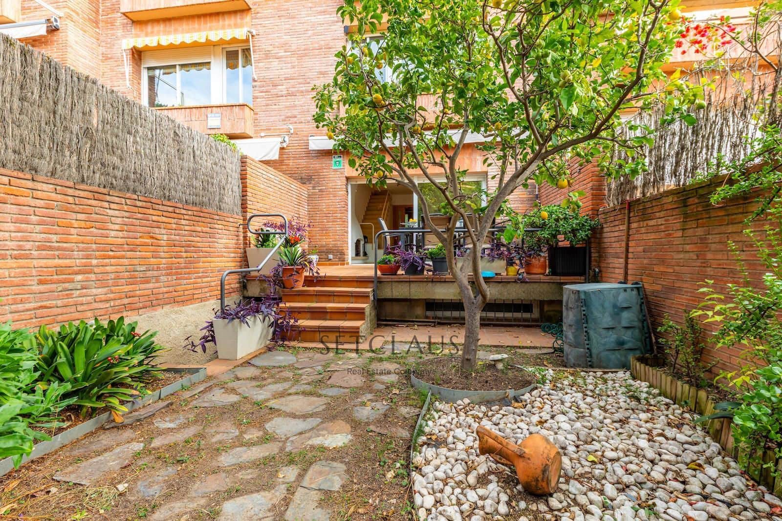 4 soverom Hus til salgs i Tiana med garasje - € 660 000 (Ref: 9450580)