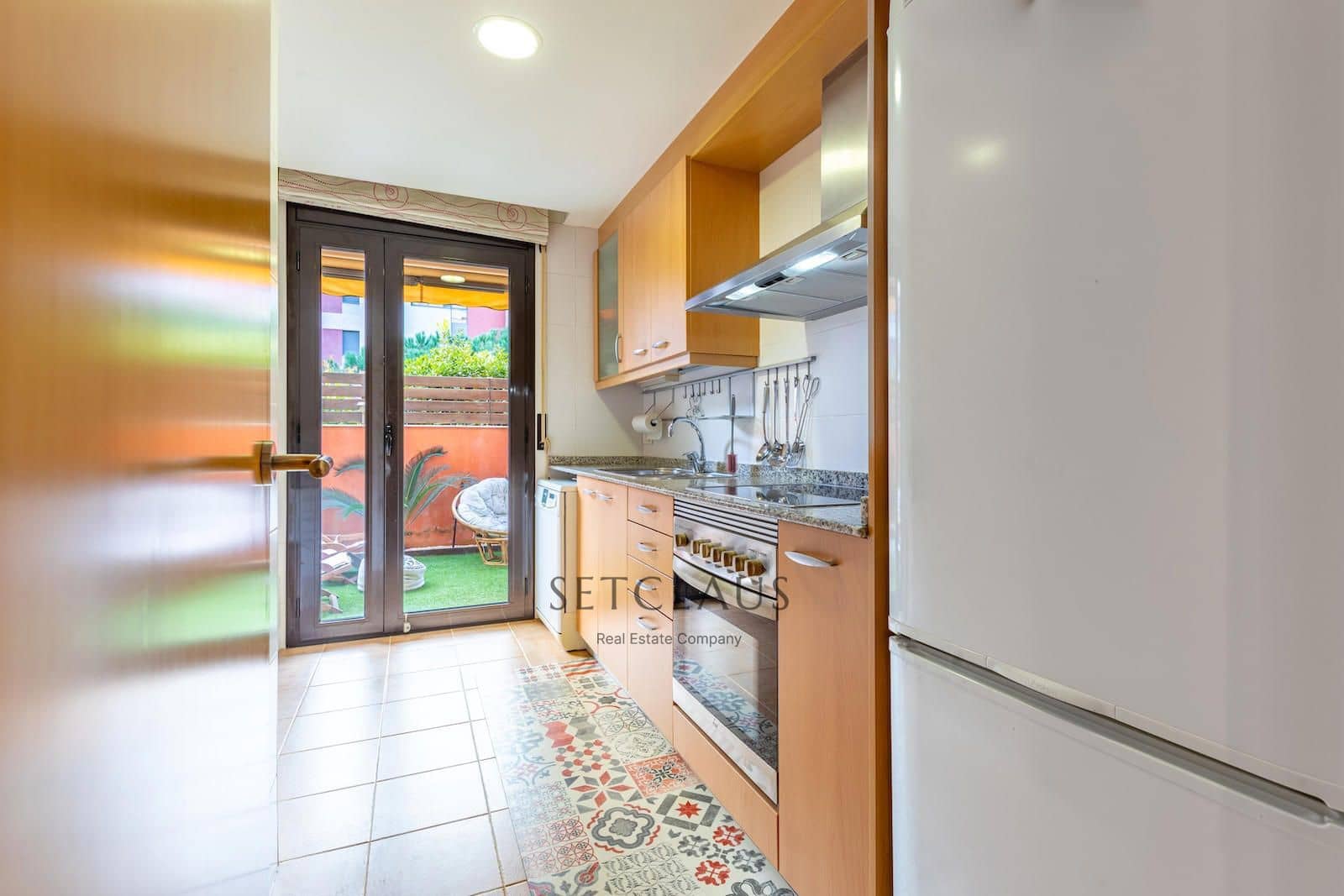 2 bedroom Flat for sale in Lloret de Mar with pool garage - € 298,000 (Ref: 9460614)