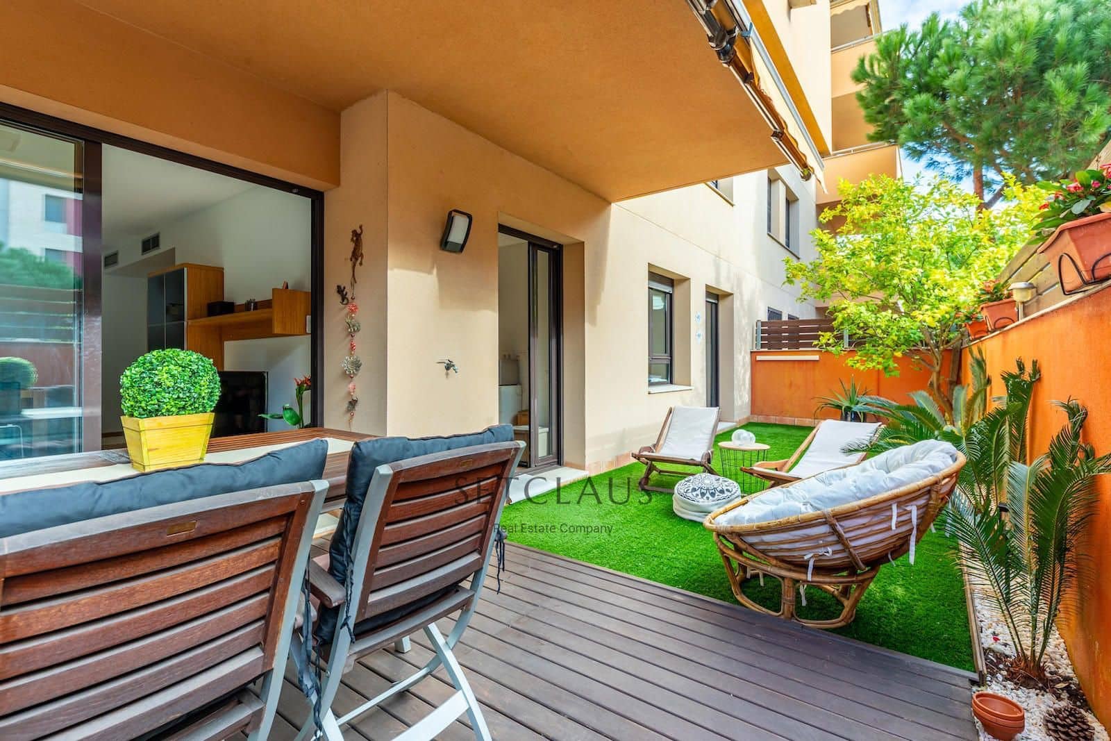 2 bedroom Flat for sale in Lloret de Mar with pool garage - € 298,000 (Ref: 9460614)