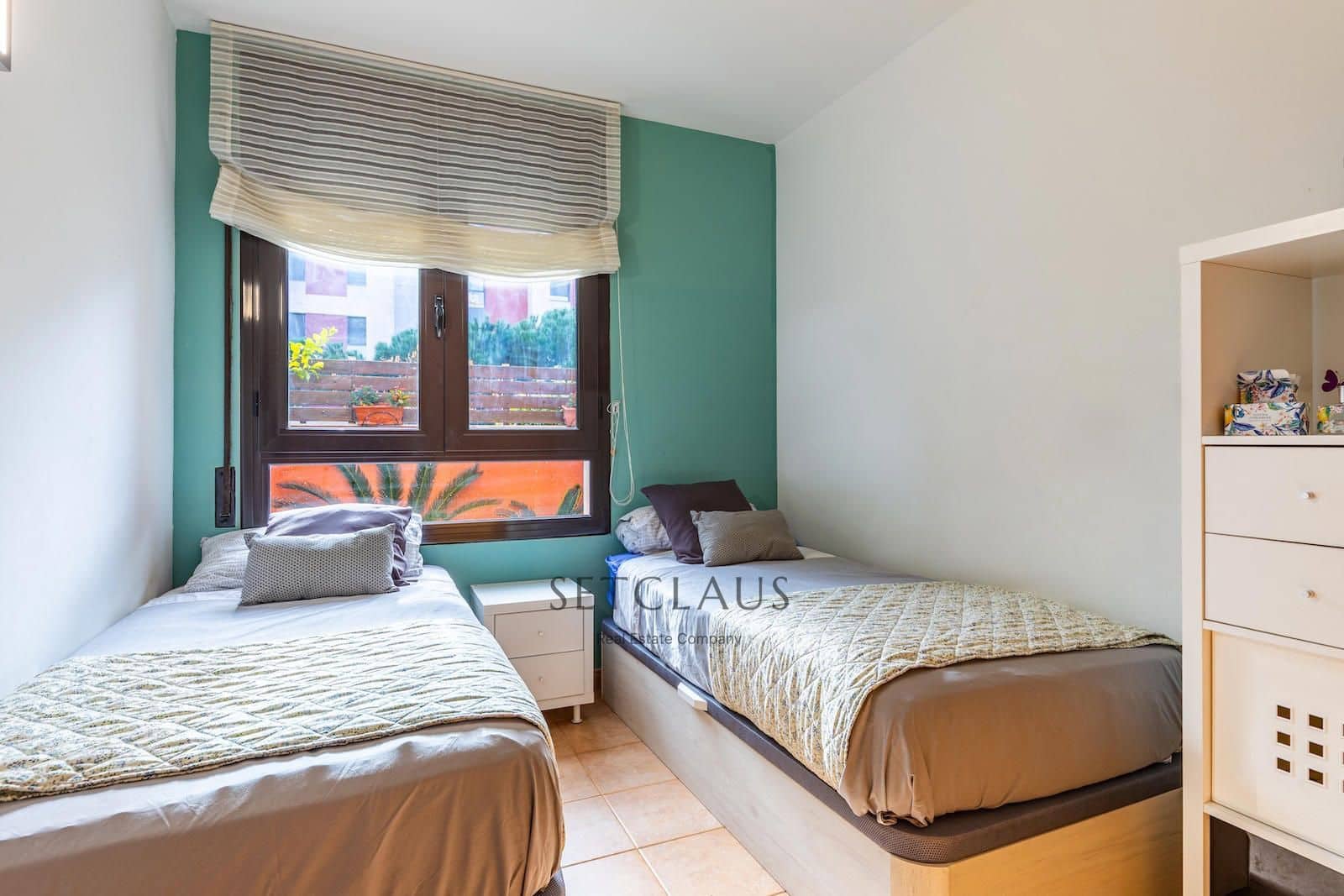 2 bedroom Flat for sale in Lloret de Mar with pool garage - € 298,000 (Ref: 9460614)