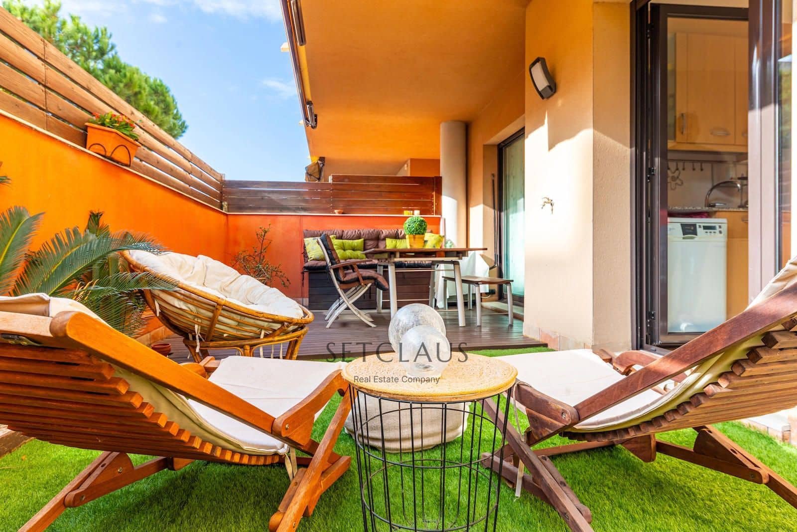 2 bedroom Flat for sale in Lloret de Mar with pool garage - € 298,000 (Ref: 9460614)