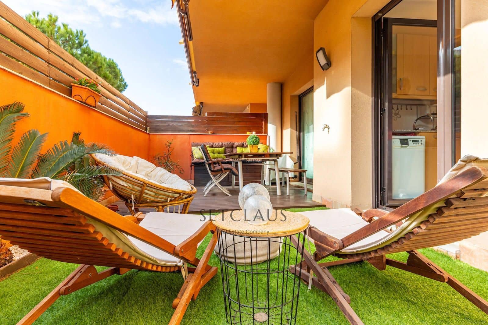 2 bedroom Flat for sale in Lloret de Mar with pool garage - € 298,000 (Ref: 9460614)