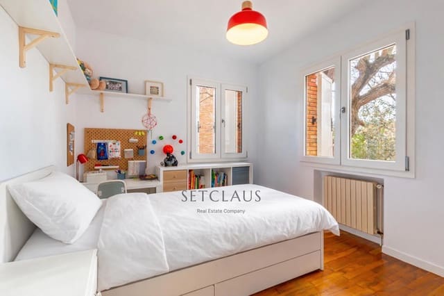 5 soverom Villa til salgs i Premià de Dalt - € 1 295 000 (Ref: 9496470)