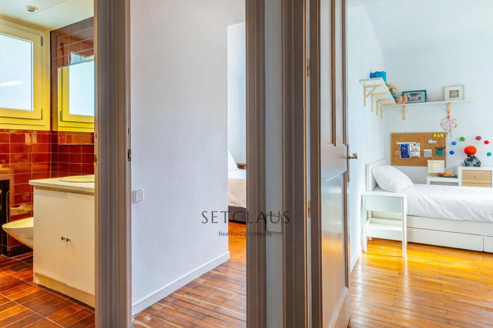 5 bedroom Villa for sale in Premia de Dalt - € 1,295,000 (Ref: 9496470)