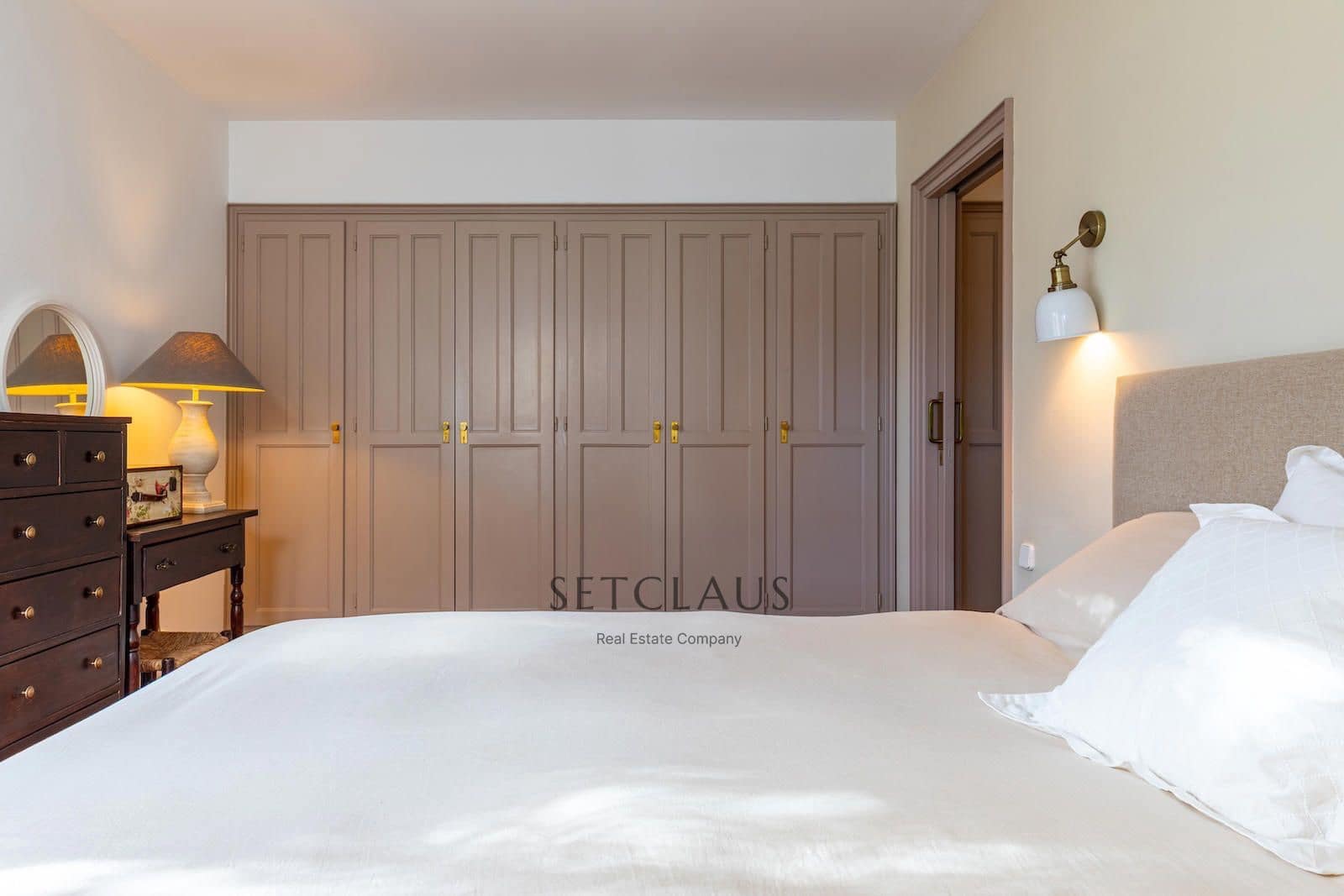 5 bedroom Villa for sale in Premia de Dalt - € 1,295,000 (Ref: 9496470)