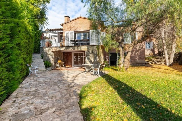 5 soveværelse Villa til salg i Premià de Dalt med garage - € 1.225.000 (Ref: 9496470)