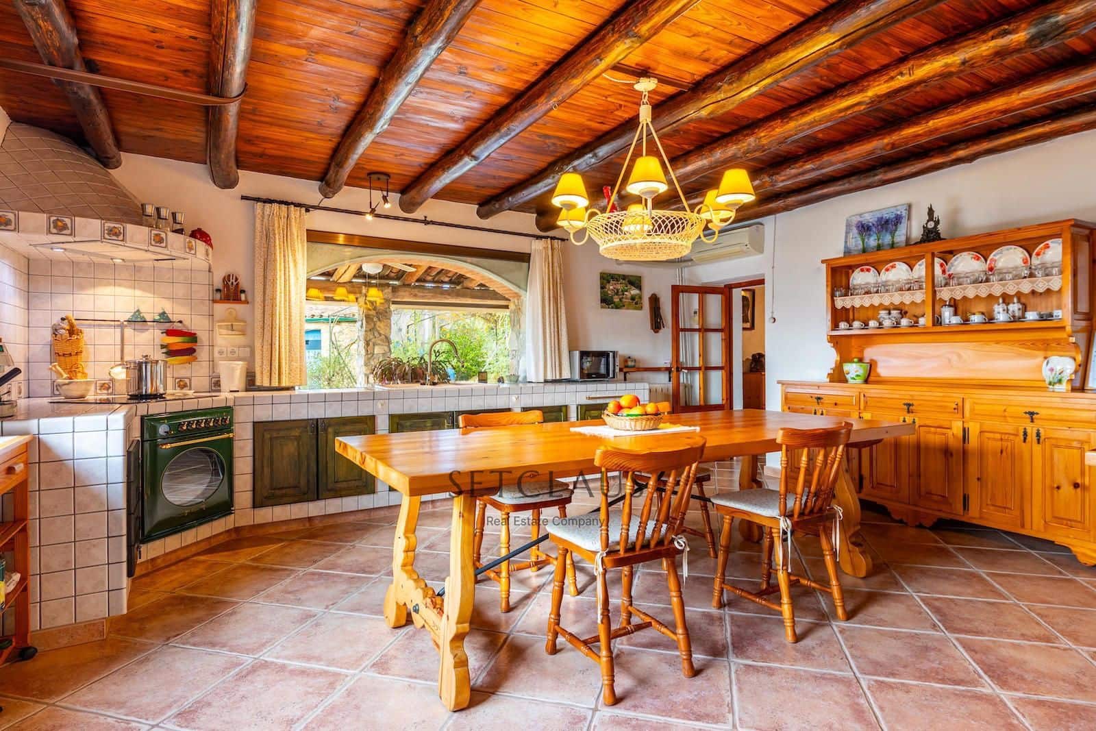 6 soveværelse Villa til salg i Breda med swimmingpool garage - € 1.100.000 (Ref: 9496577)