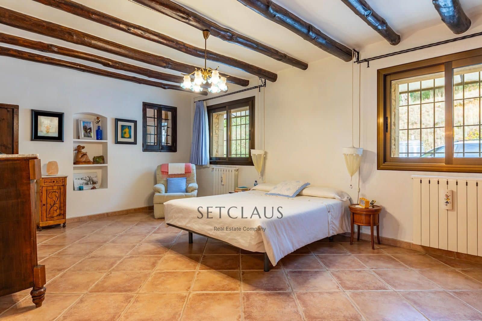 6 soveværelse Villa til salg i Breda med swimmingpool garage - € 1.100.000 (Ref: 9496577)