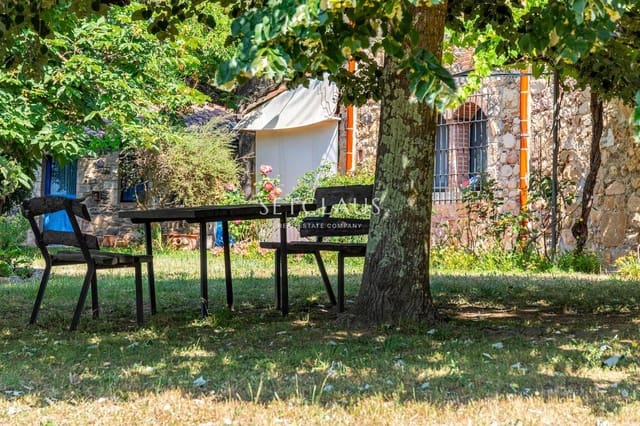 6 soverom Villa til salgs i Breda med svømmebasseng garasje - € 1 100 000 (Ref: 9496577)