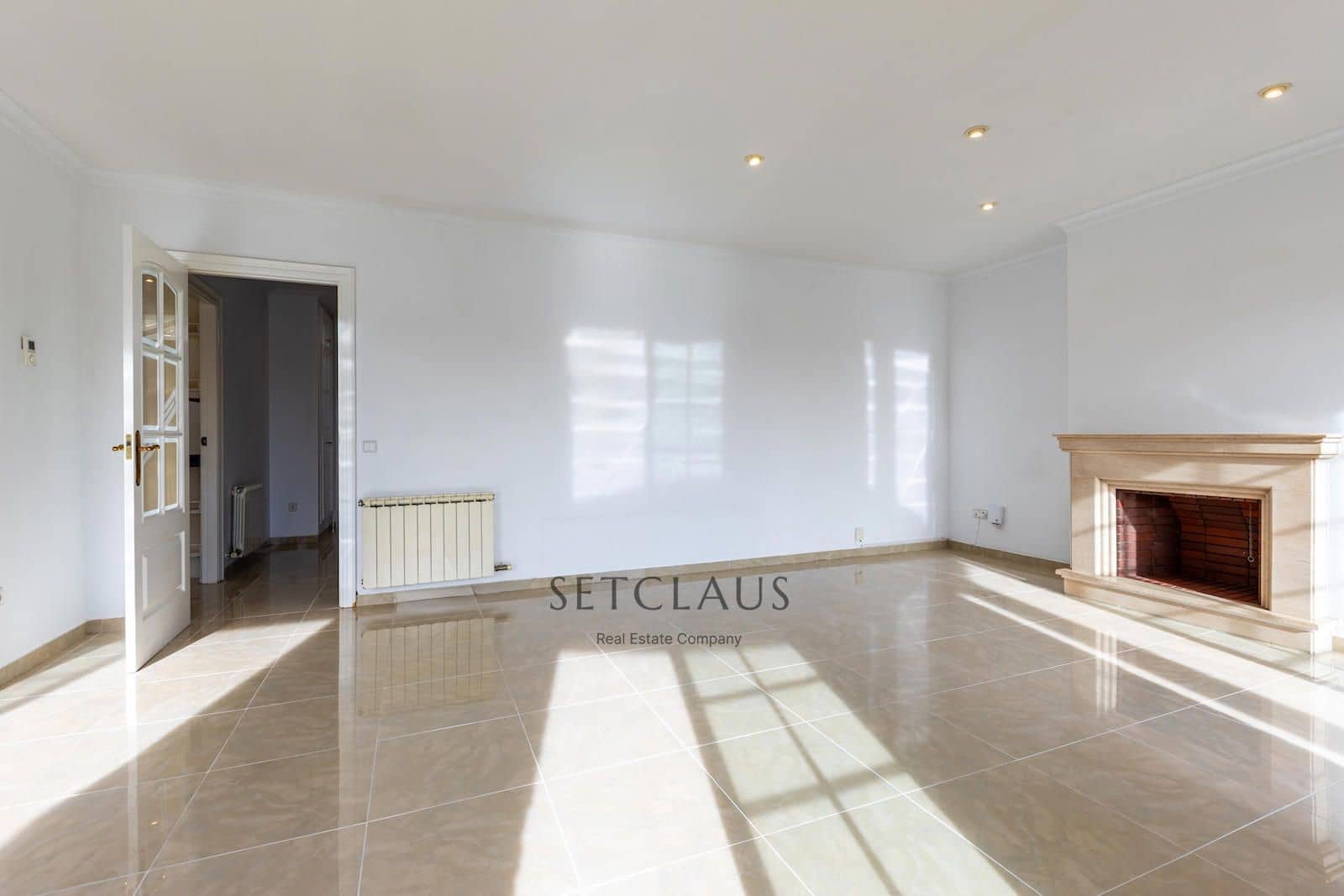 4 bedroom Villa for sale in Vilassar de Dalt with pool garage - € 1,300,000 (Ref: 9503398)