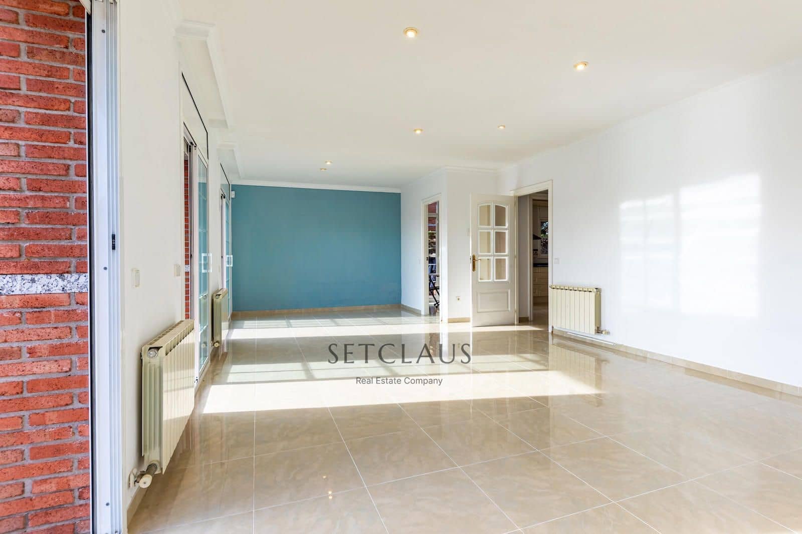 4 bedroom Villa for sale in Vilassar de Dalt with pool garage - € 1,300,000 (Ref: 9503398)