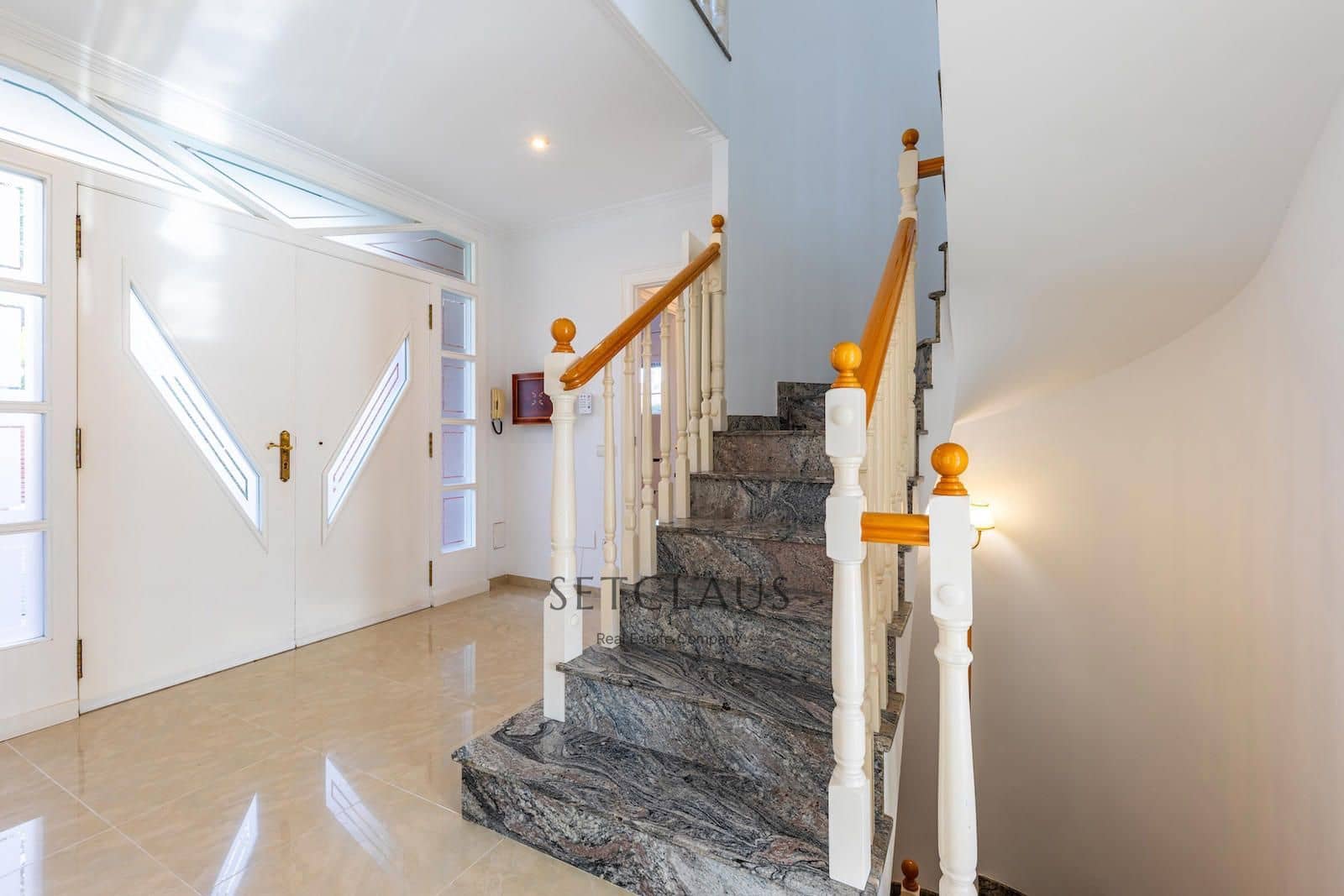 4 bedroom Villa for sale in Vilassar de Dalt with pool garage - € 1,300,000 (Ref: 9503398)