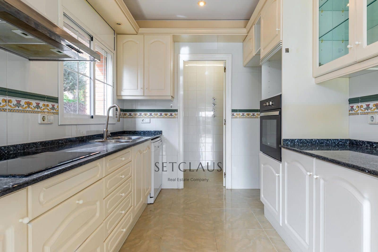 4 bedroom Villa for sale in Vilassar de Dalt with pool garage - € 1,300,000 (Ref: 9503398)