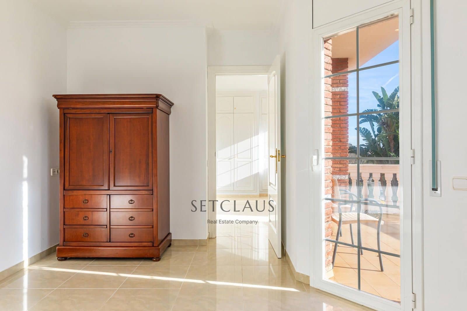 4 bedroom Villa for sale in Vilassar de Dalt with pool garage - € 1,300,000 (Ref: 9503398)