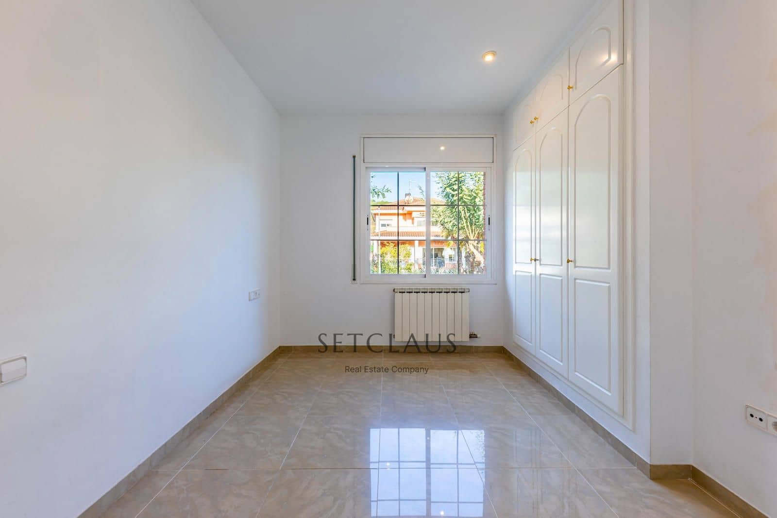 4 bedroom Villa for sale in Vilassar de Dalt with pool garage - € 1,300,000 (Ref: 9503398)