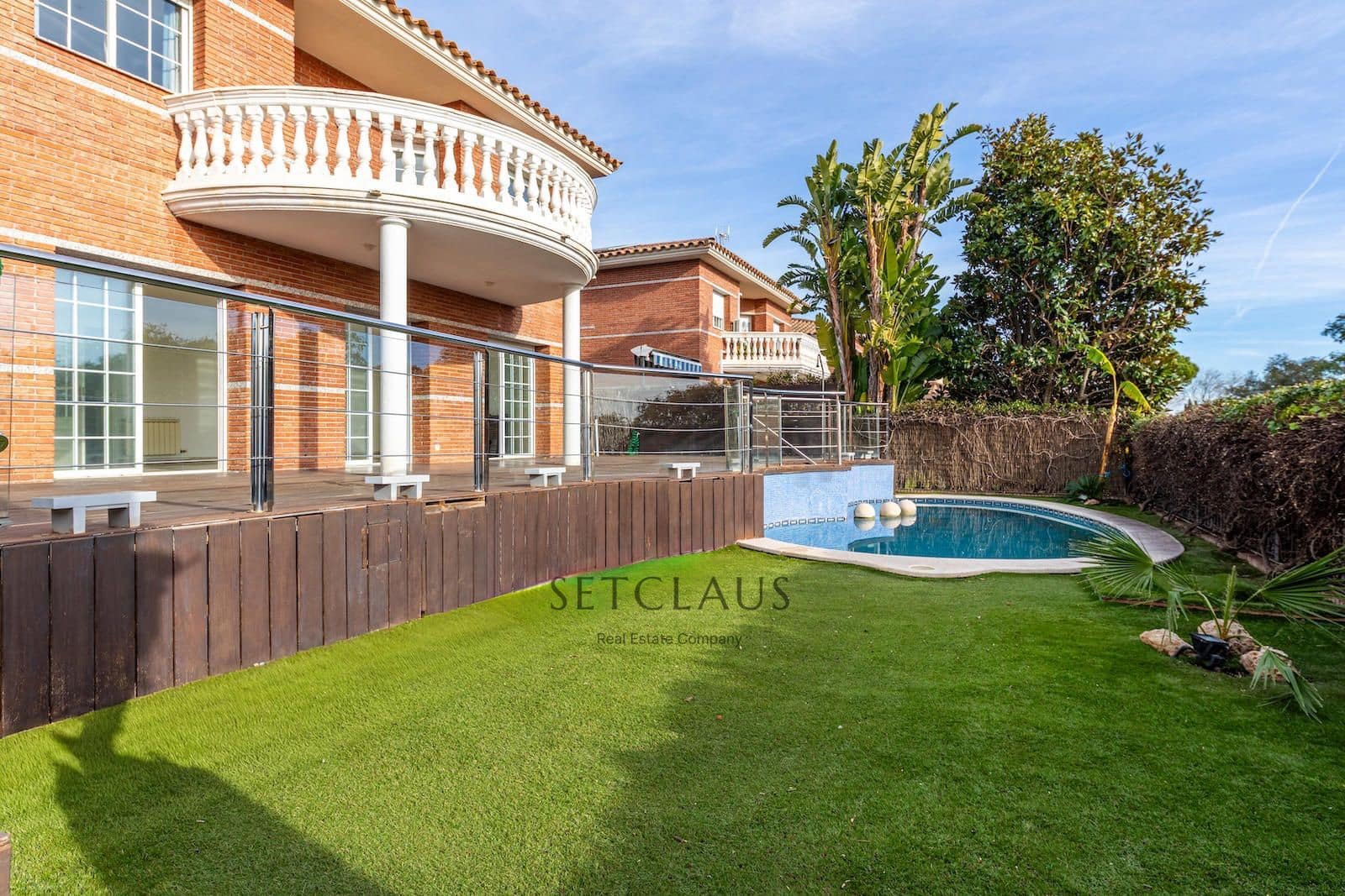 4 bedroom Villa for sale in Vilassar de Dalt with pool garage - € 1,300,000 (Ref: 9503398)