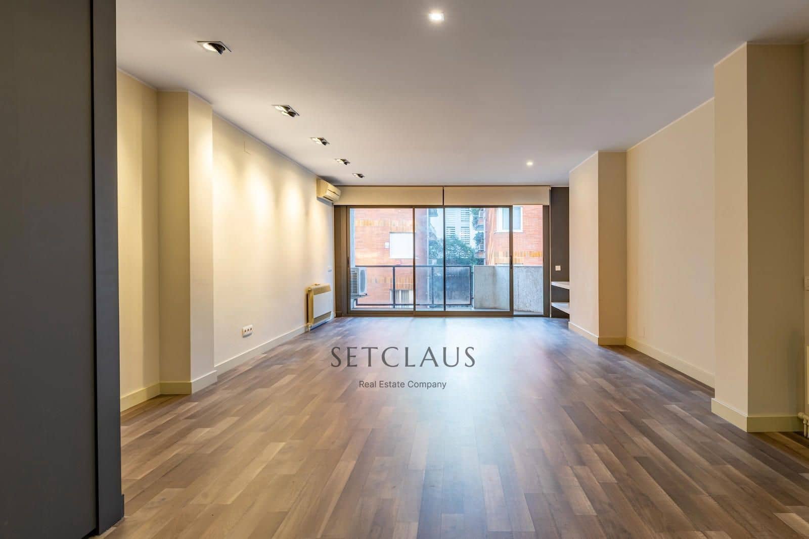 4 makuuhuone Asunto myytävänä paikassa Barcelona kaupunki mukana 
autotalli - 1 090 000 € (Ref: 9511140)