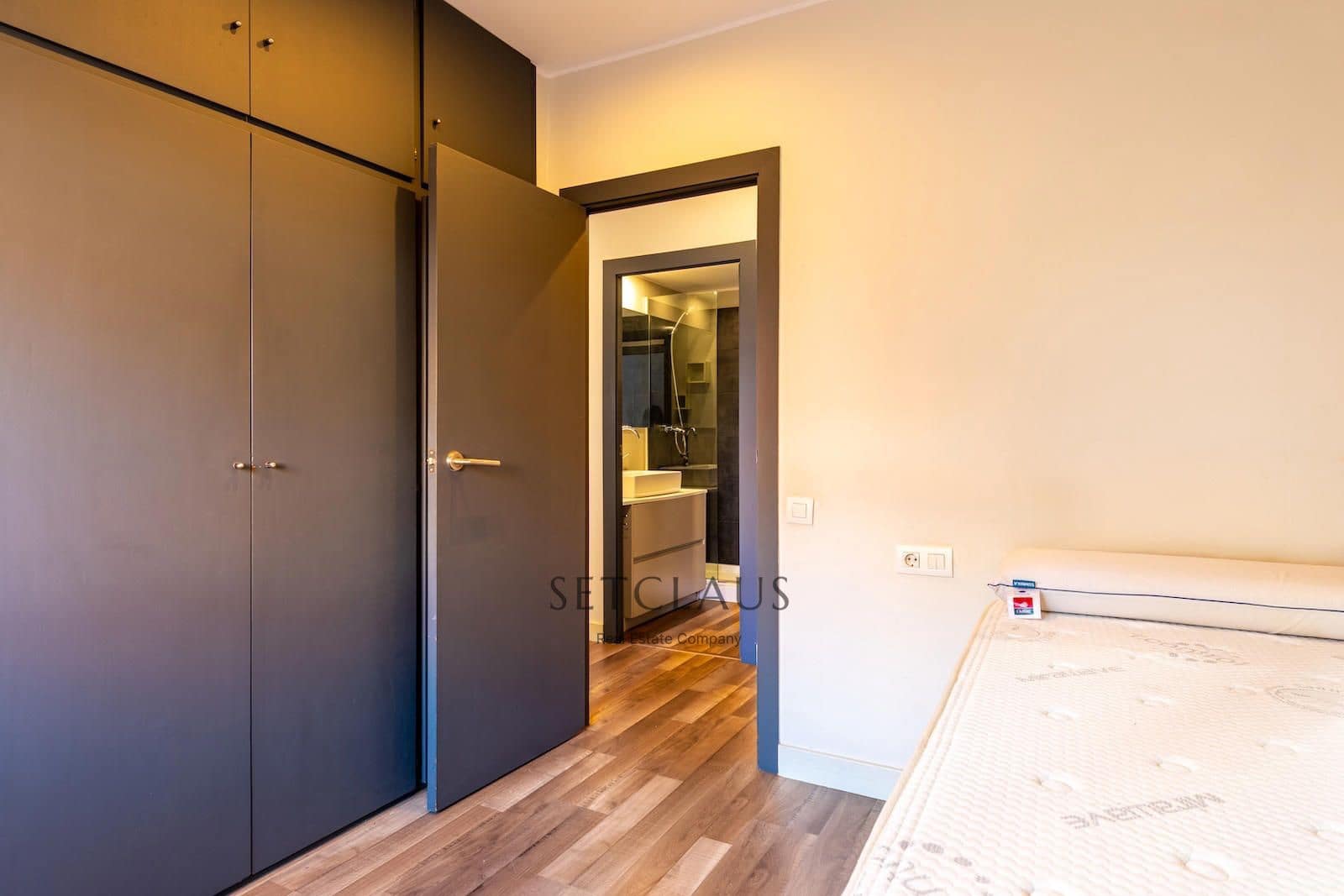 4 makuuhuone Asunto myytävänä paikassa Barcelona kaupunki mukana 
autotalli - 1 090 000 € (Ref: 9511140)