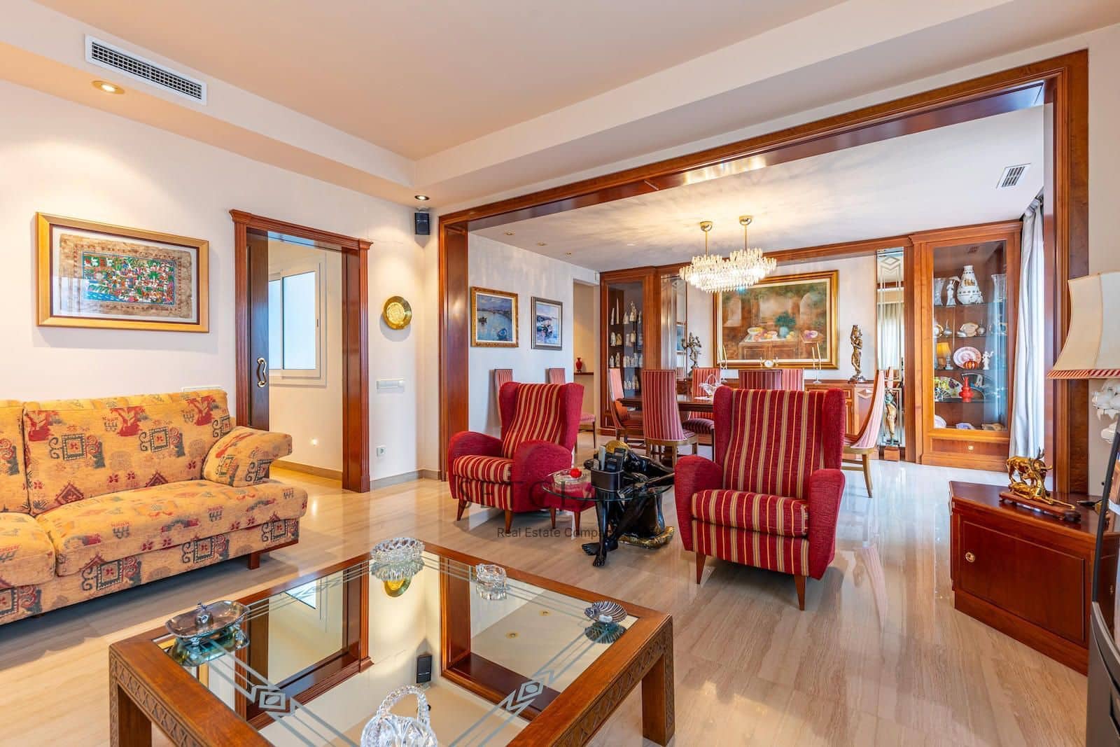 Ático de 4 habitaciones en Badalona en venta - 820.000 € (Ref: 9535130)