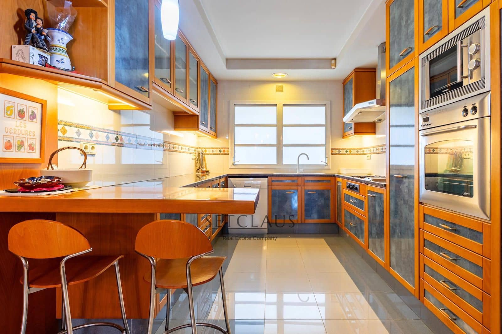 Ático de 4 habitaciones en Badalona en venta - 820.000 € (Ref: 9535130)