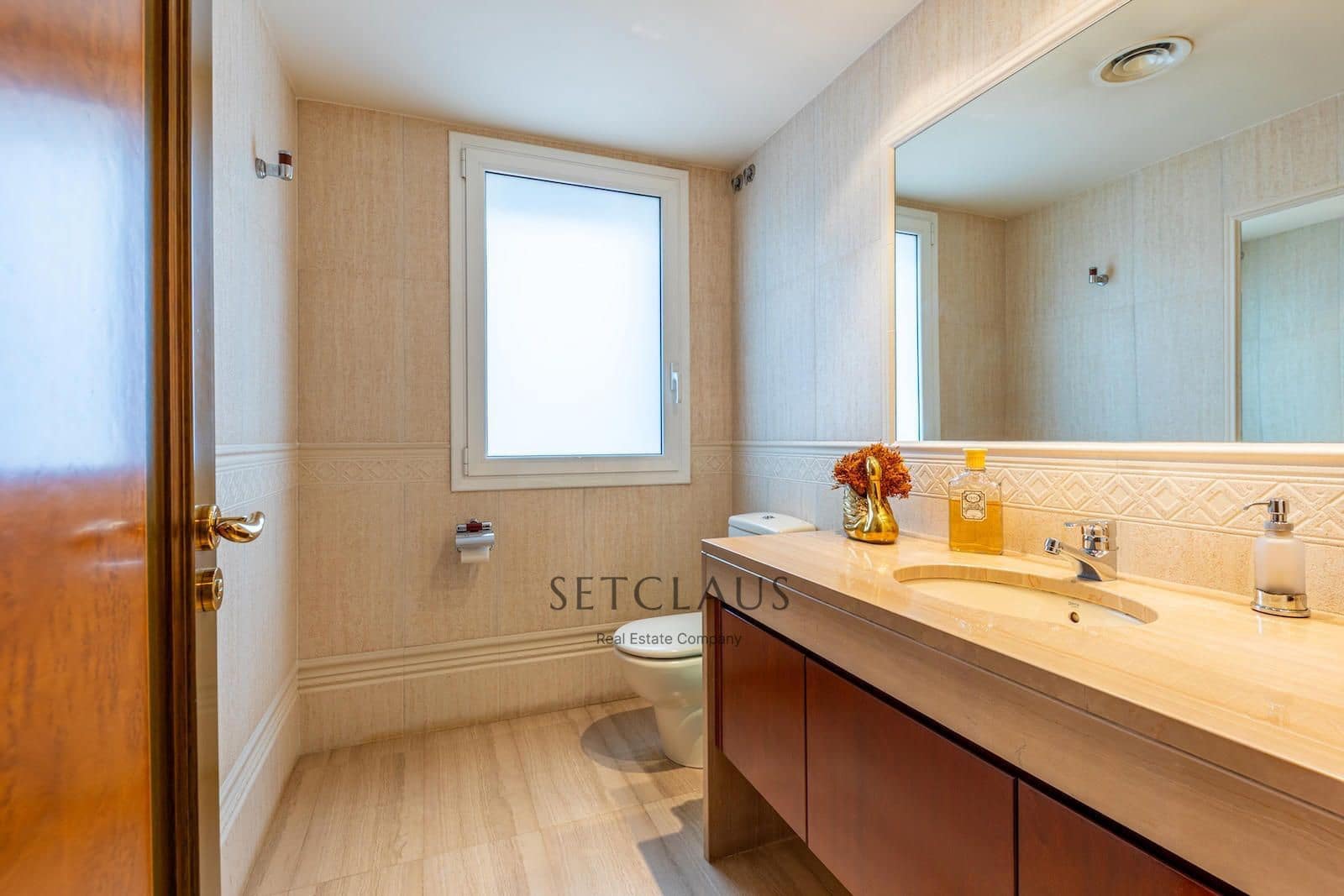 Ático de 4 habitaciones en Badalona en venta - 820.000 € (Ref: 9535130)