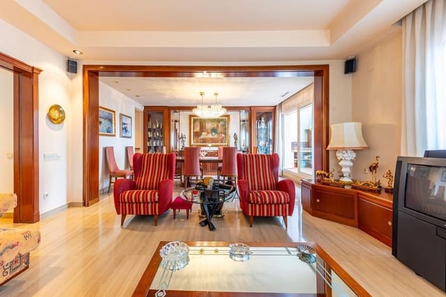 Ático de 4 habitaciones en Badalona en venta - 820.000 € (Ref: 9535130)